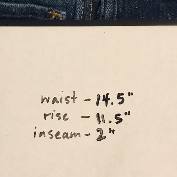 Hollister blue denim shorts. Size 9. - Picture 6 of 6